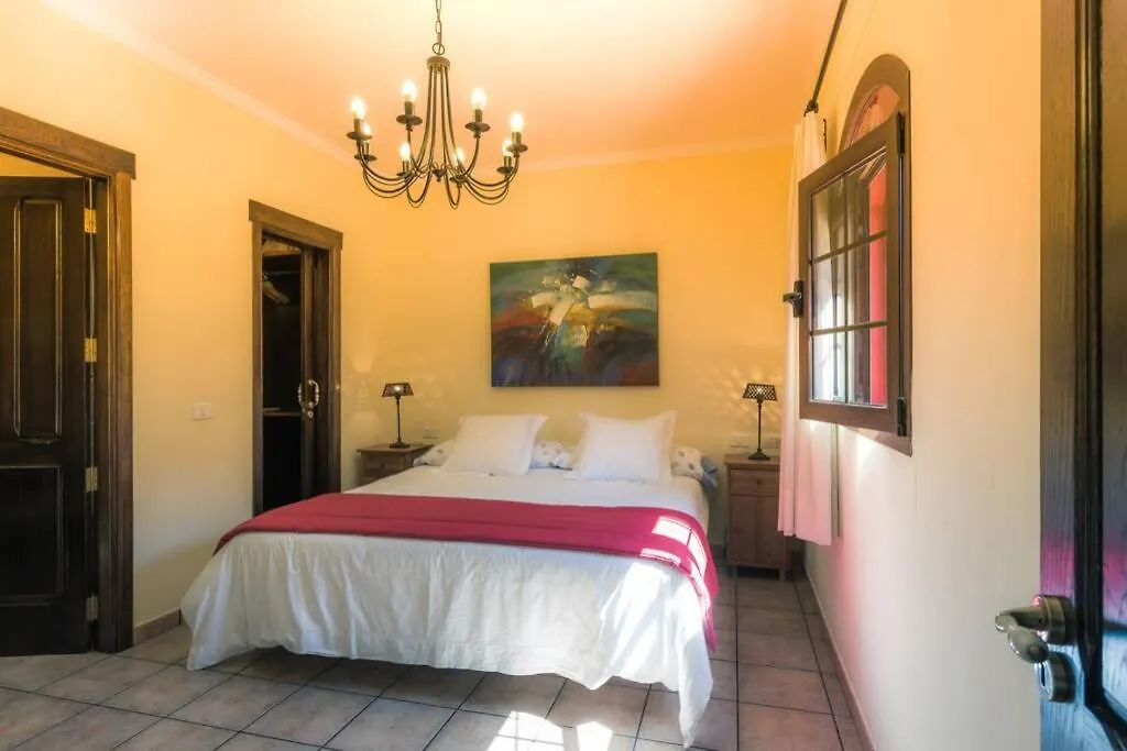 Vivienda Vacacional La Finca Los Palmitos